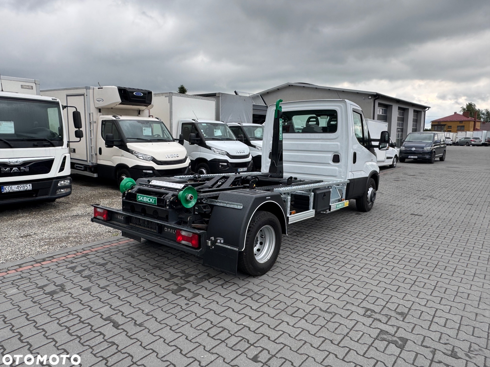 Iveco DAILY 70C17,,70C15,,50C17,,50C15,,35C17,,5C15 - 24