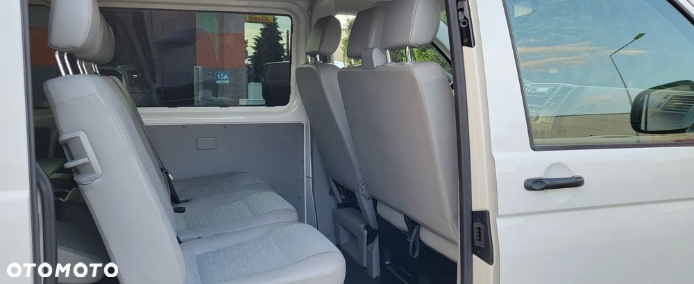 Volkswagen Transporter - 18