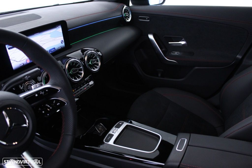 Mercedes-Benz CLA 180 - 31