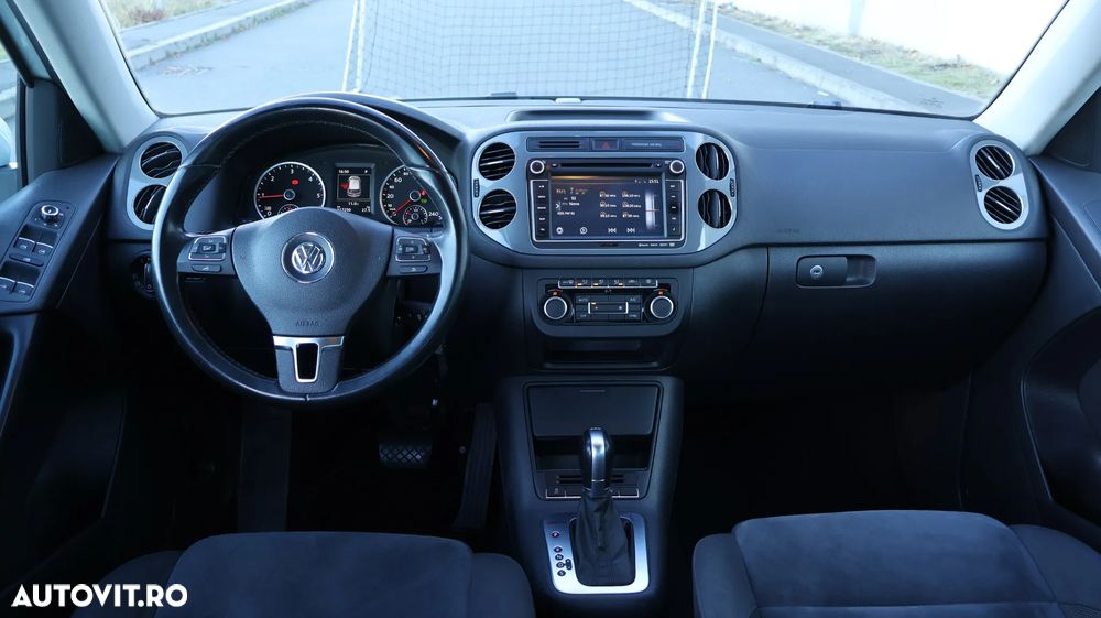 Volkswagen Tiguan 2.0 TDI DPF 4Motion DSG Sport & Style - 8