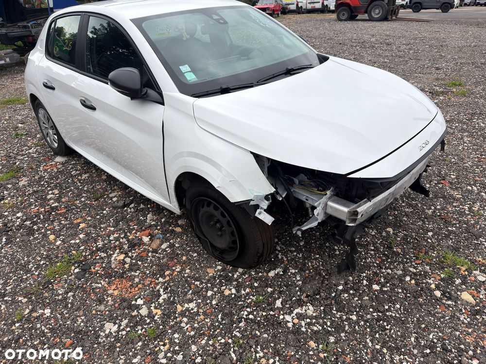 Peugeot 208 - 2