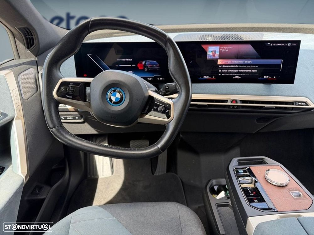 BMW ix xDrive 50 - 11