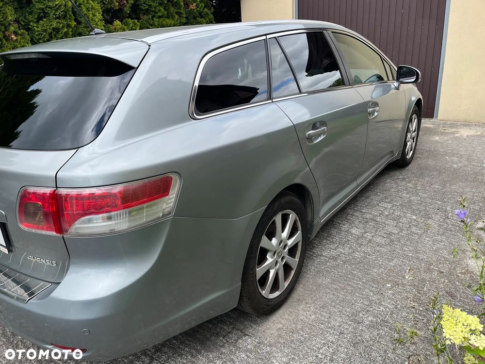Toyota Avensis 2.0 D-4D Sol plus - 11