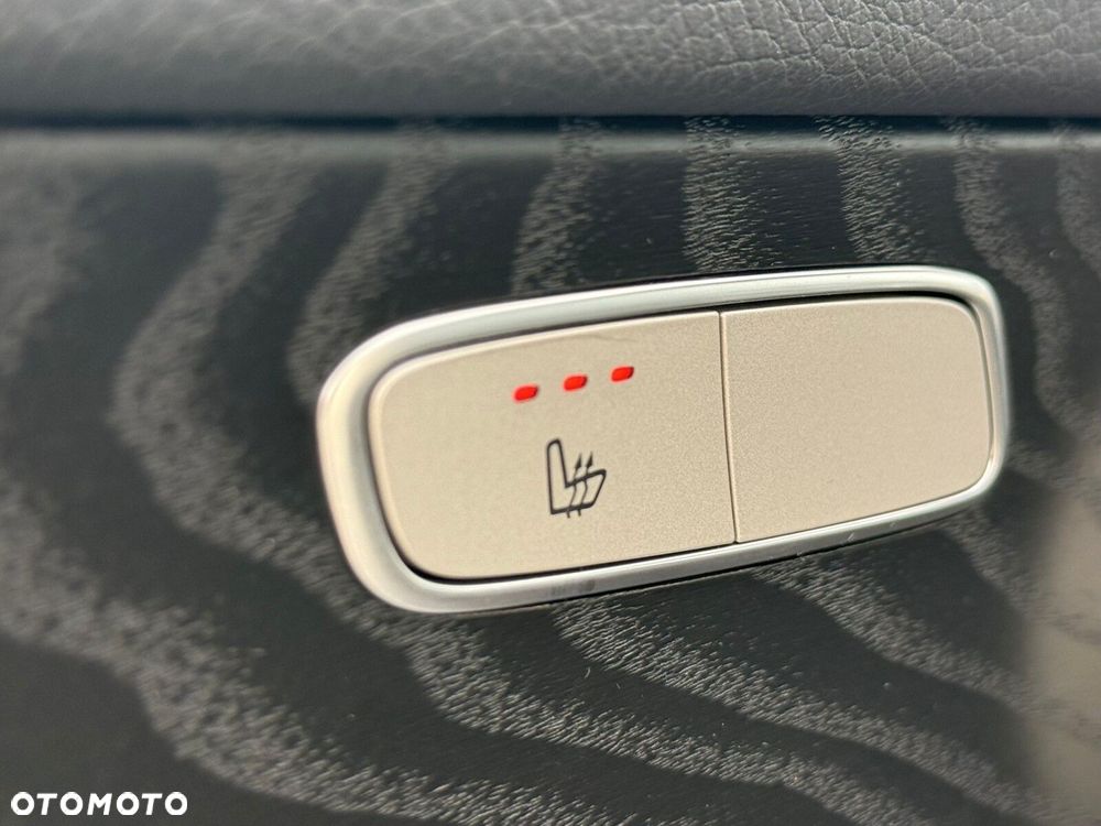 Mercedes-Benz GLC - 25