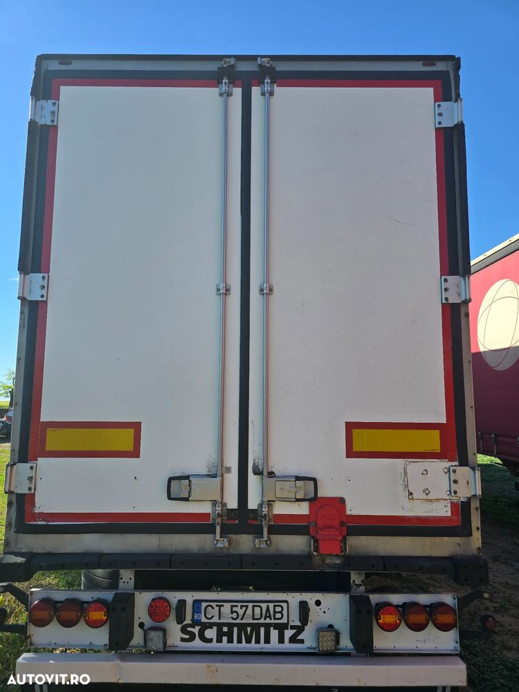 Schmitz Cargobull SKO24 260 O 9 - 3