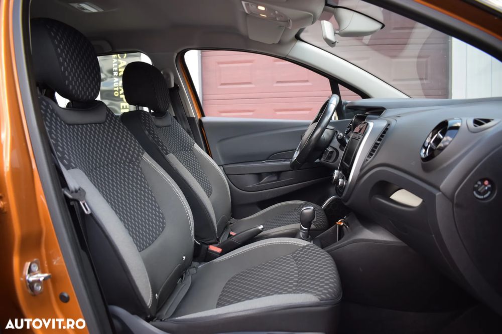 Renault Captur ENERGY dCi 90 EDC Dynamique - 12