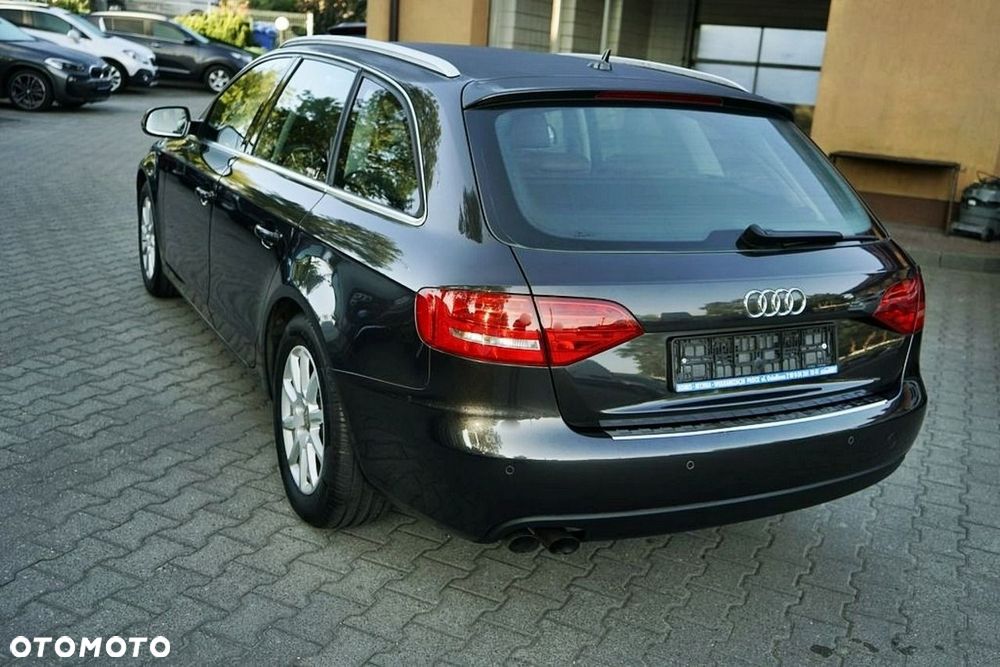 Audi A4 Avant - 5