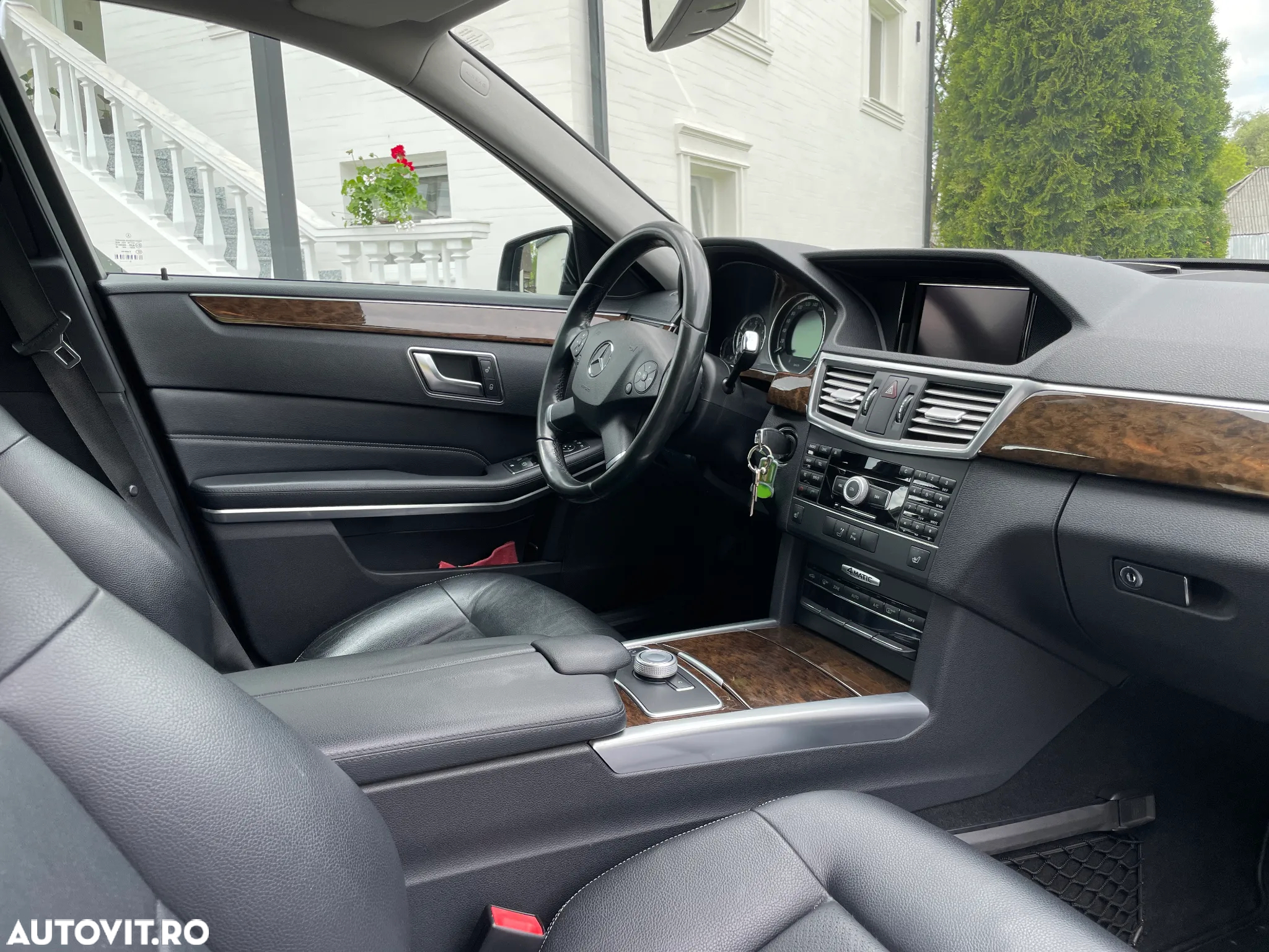 Mercedes-Benz E 350 CDI BlueEfficiency 4Matic - 9