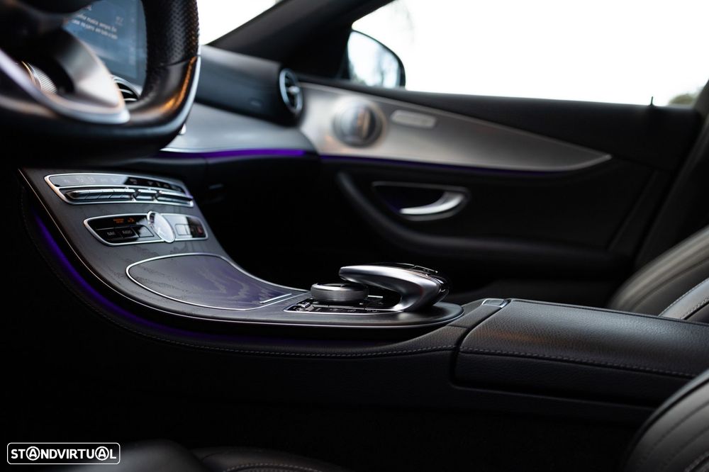 Mercedes-Benz E 300 de AMG Line - 15