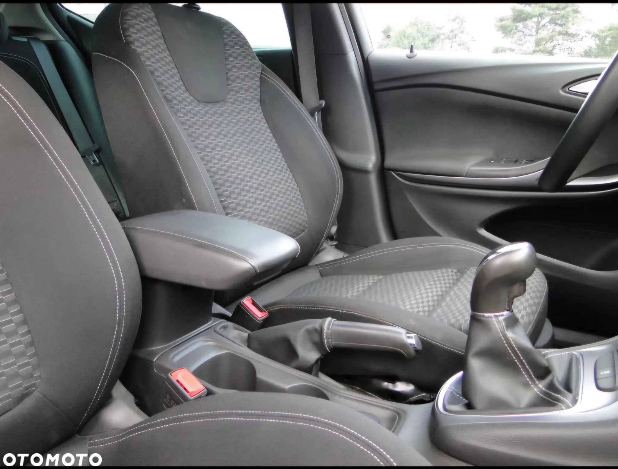 Opel Astra - 11