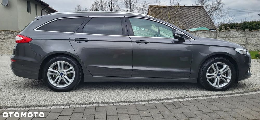 Ford Mondeo SW - 7