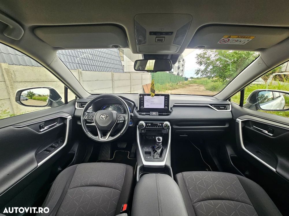 Toyota RAV4 - 7