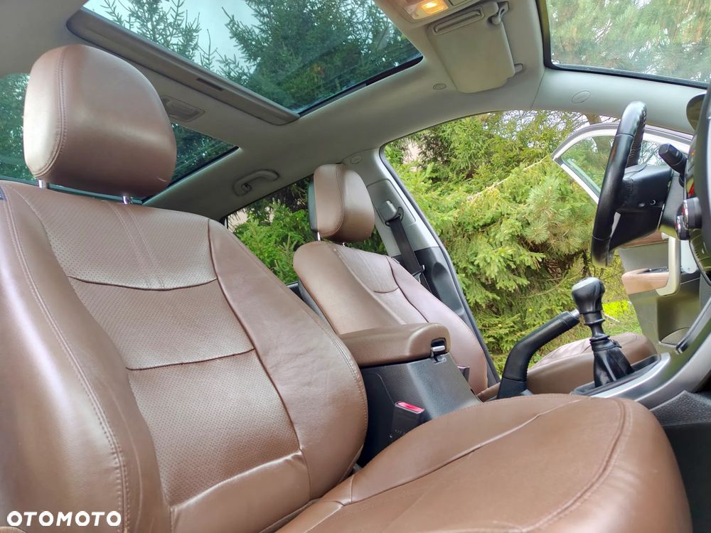 Kia Sorento 2011 photo 4