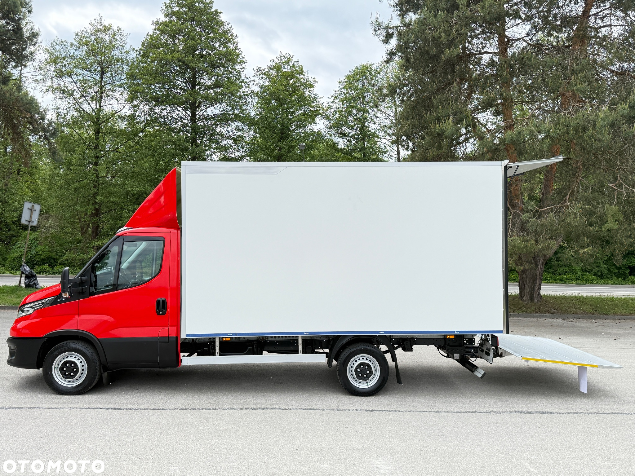 Iveco DAILY 35-160 160KM Hi Matic *Resor+Poduszka* Full LED Kontener * Izoterma +Winda 750KG SUPER STAN!!! - 27