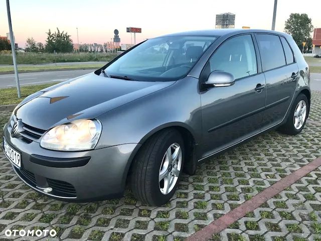 Volkswagen Golf V 1.9 TDI Trendline - 1