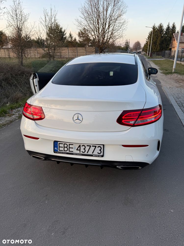 Mercedes-Benz Klasa C 180 9G-TRONIC Night Edition - 8