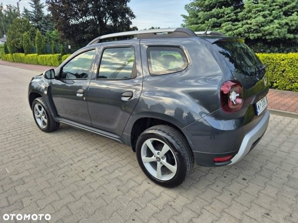 Dacia Duster TCe 130 2WD GPF Celebration - 8