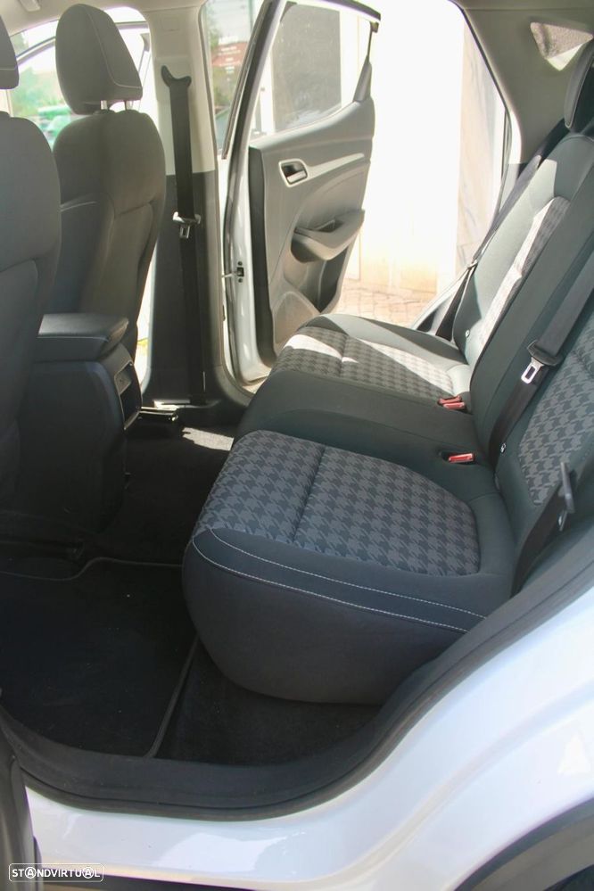 MG ZS EV 44.5 kWh Luxury - 11