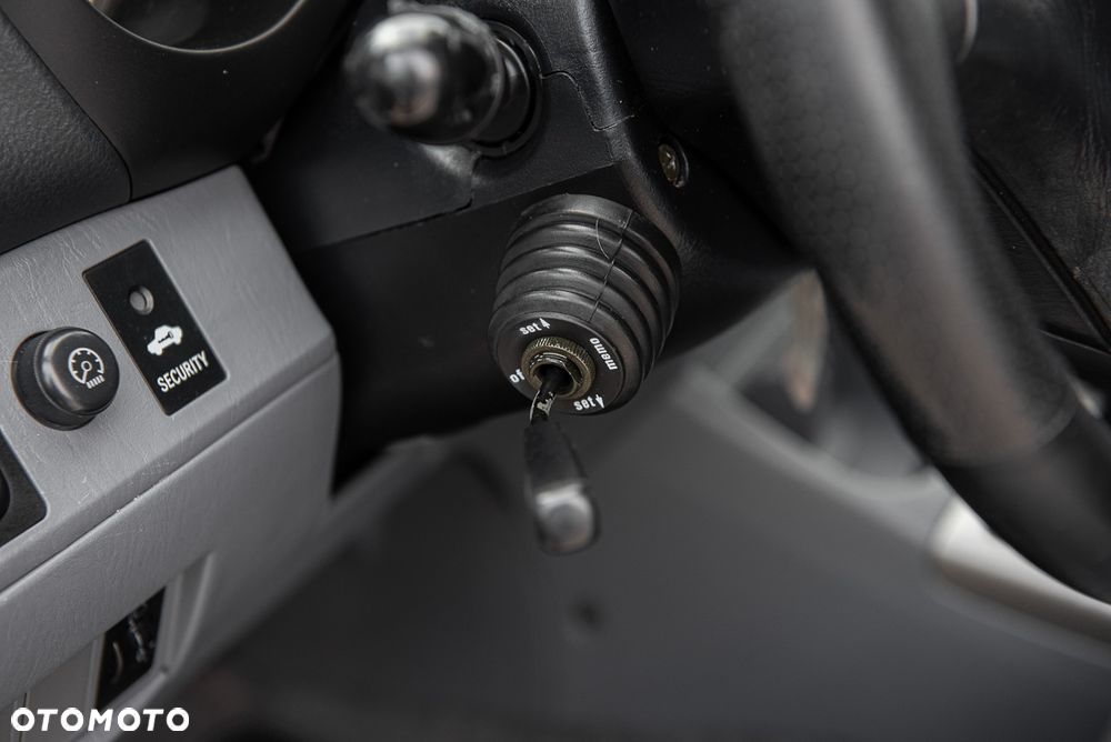 Toyota RAV4 4x4 Sol - 16