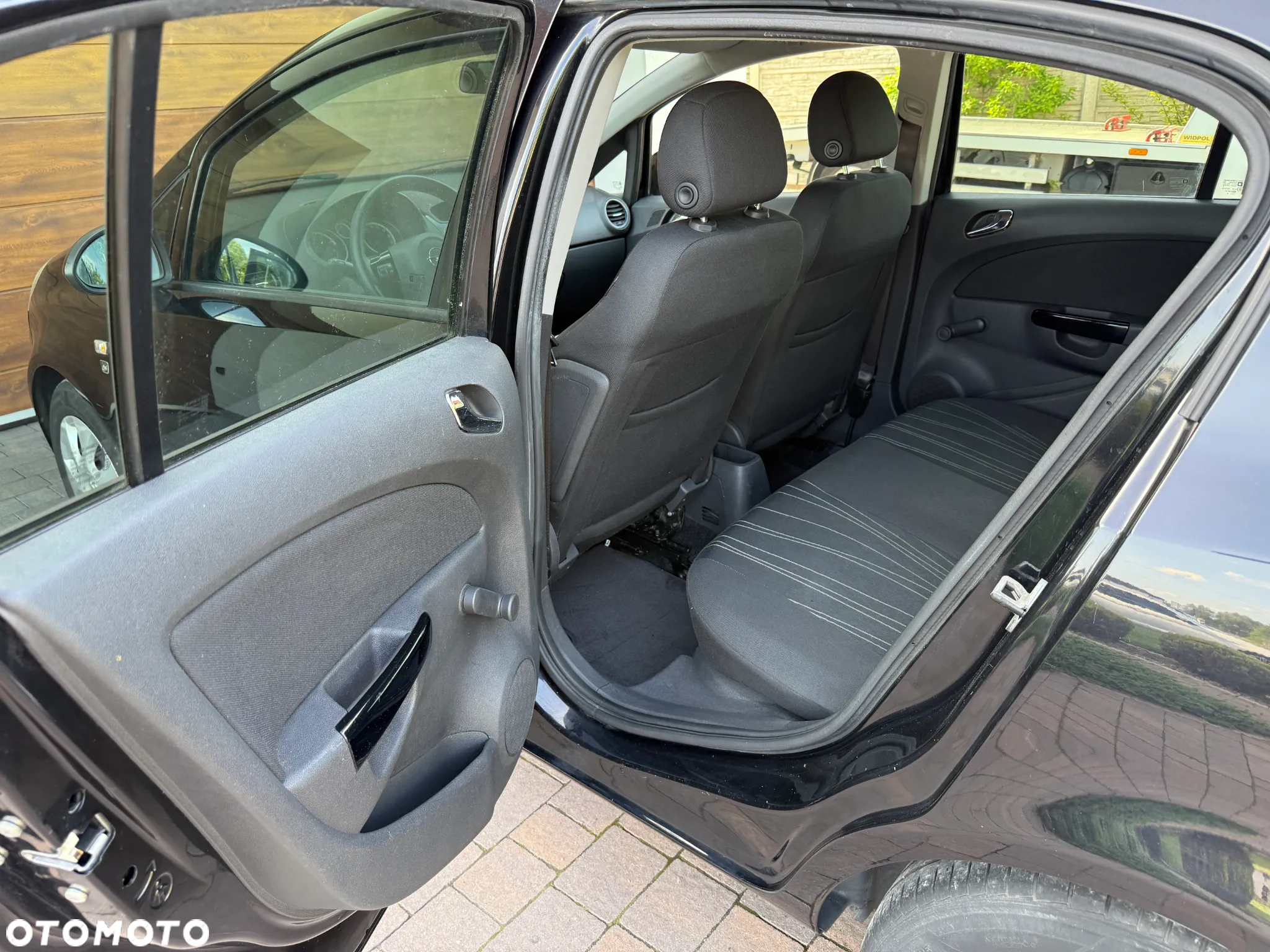 Opel Corsa - 10
