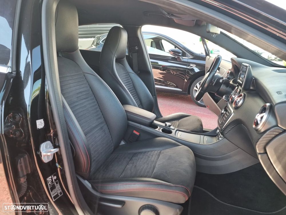 Mercedes-Benz A 180 7G-DCT AMG Line - 17