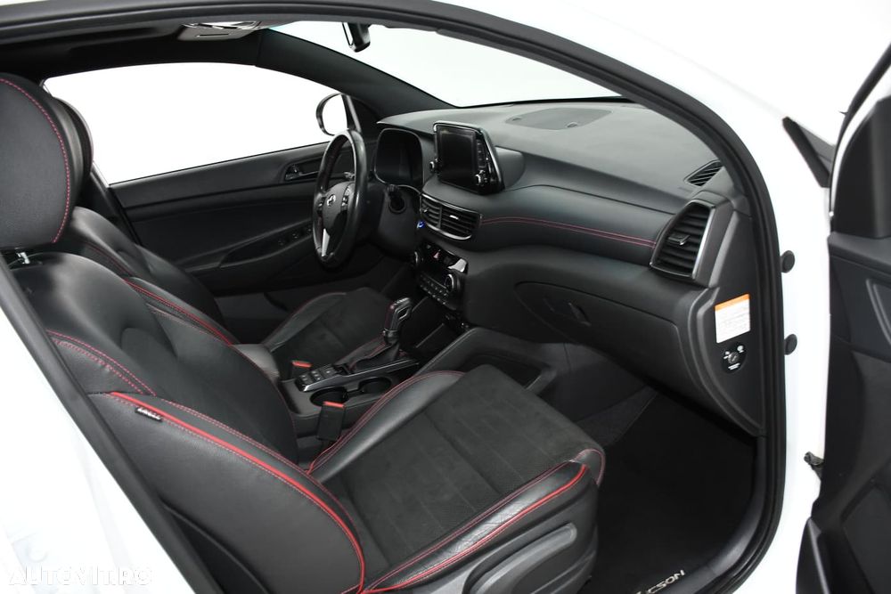 Hyundai Tucson 1.6 CRDi 48V-Hybrid 2WD DCT N Line - 21