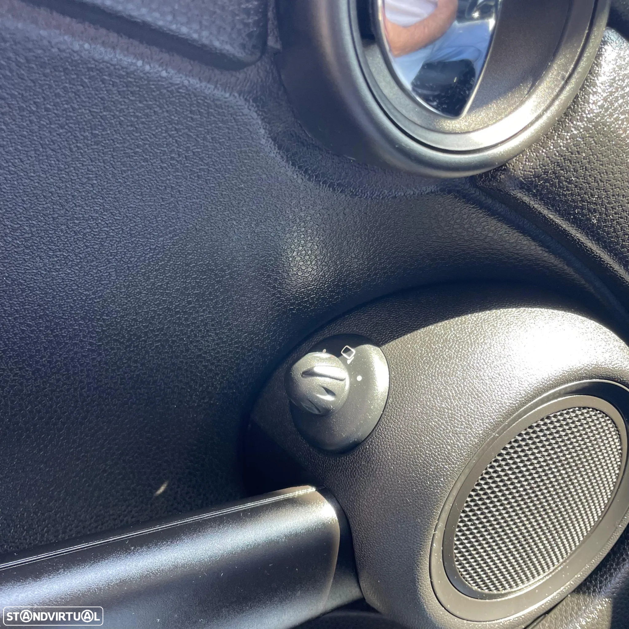 MINI 3 Portas Cooper D - 19