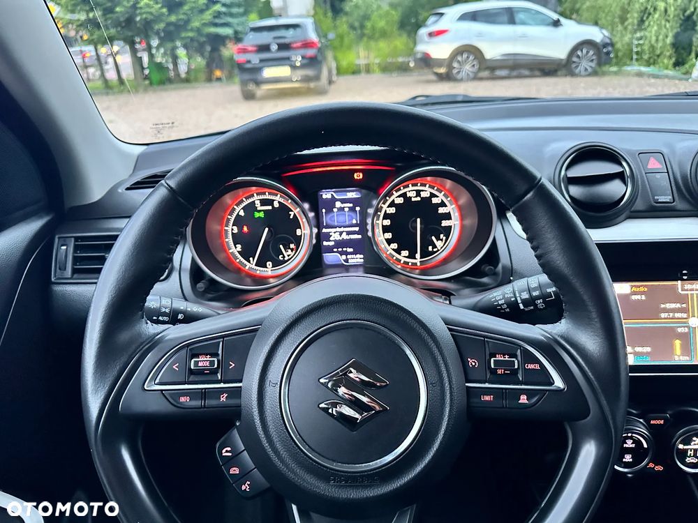 Suzuki Swift 1.2 SHVS Premium Plus - 15