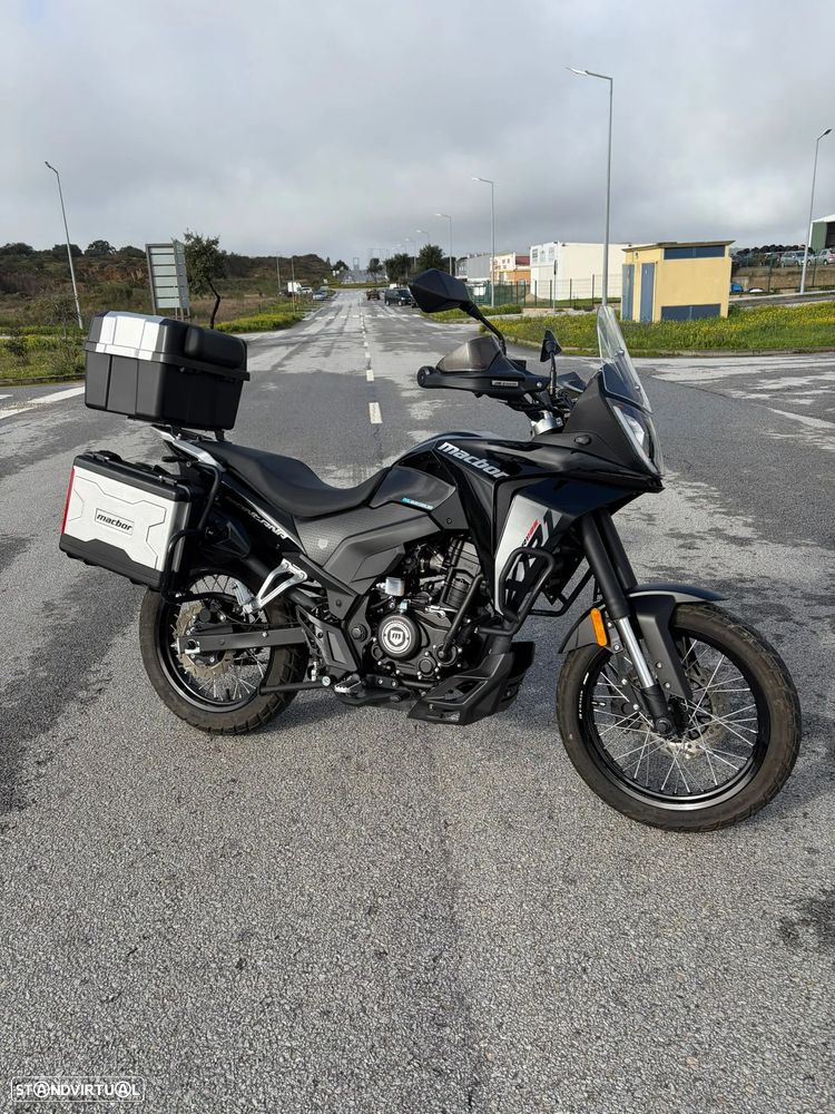 Macbor Montana XR1 125 - 10