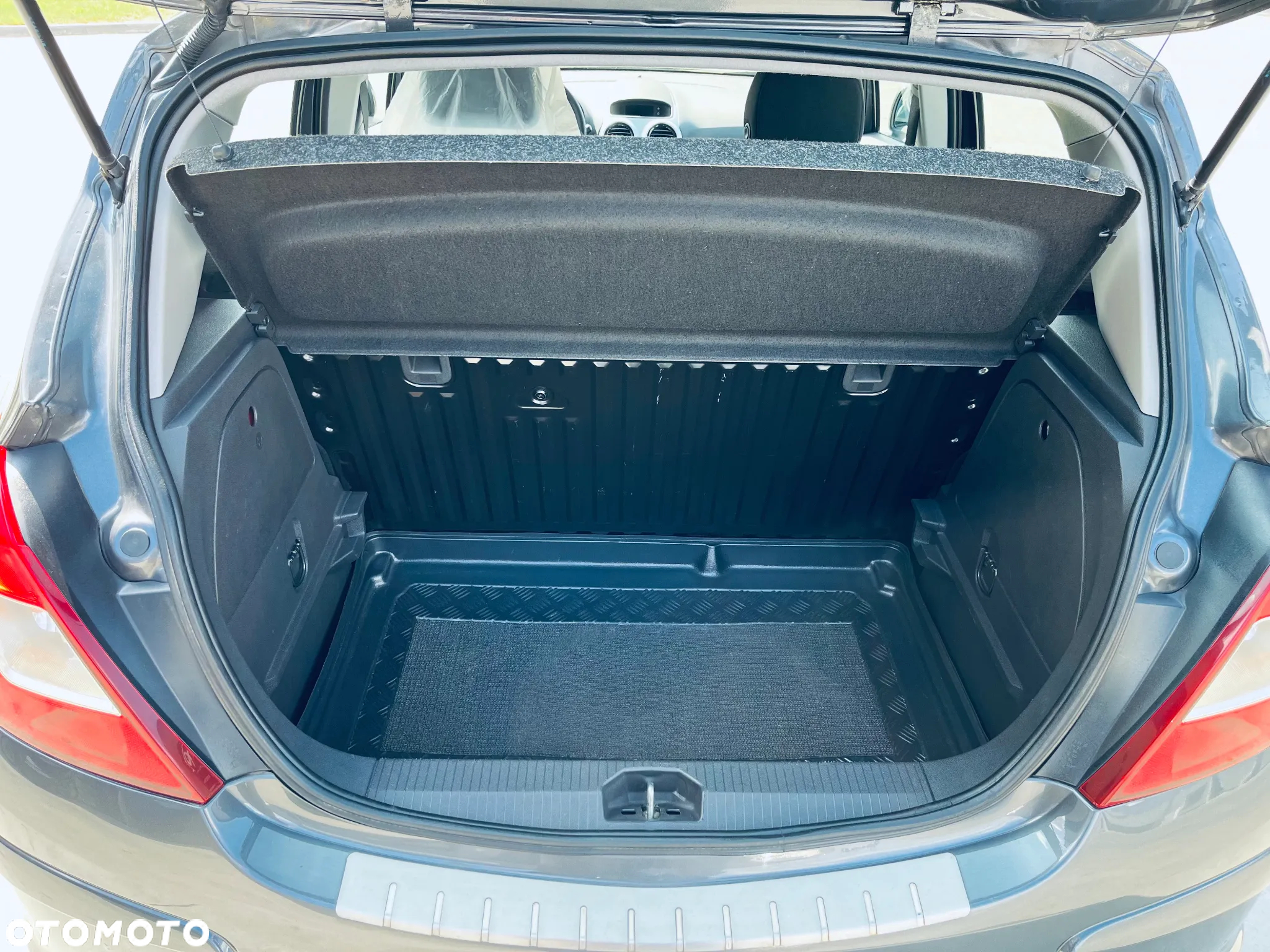 Opel Corsa - 12