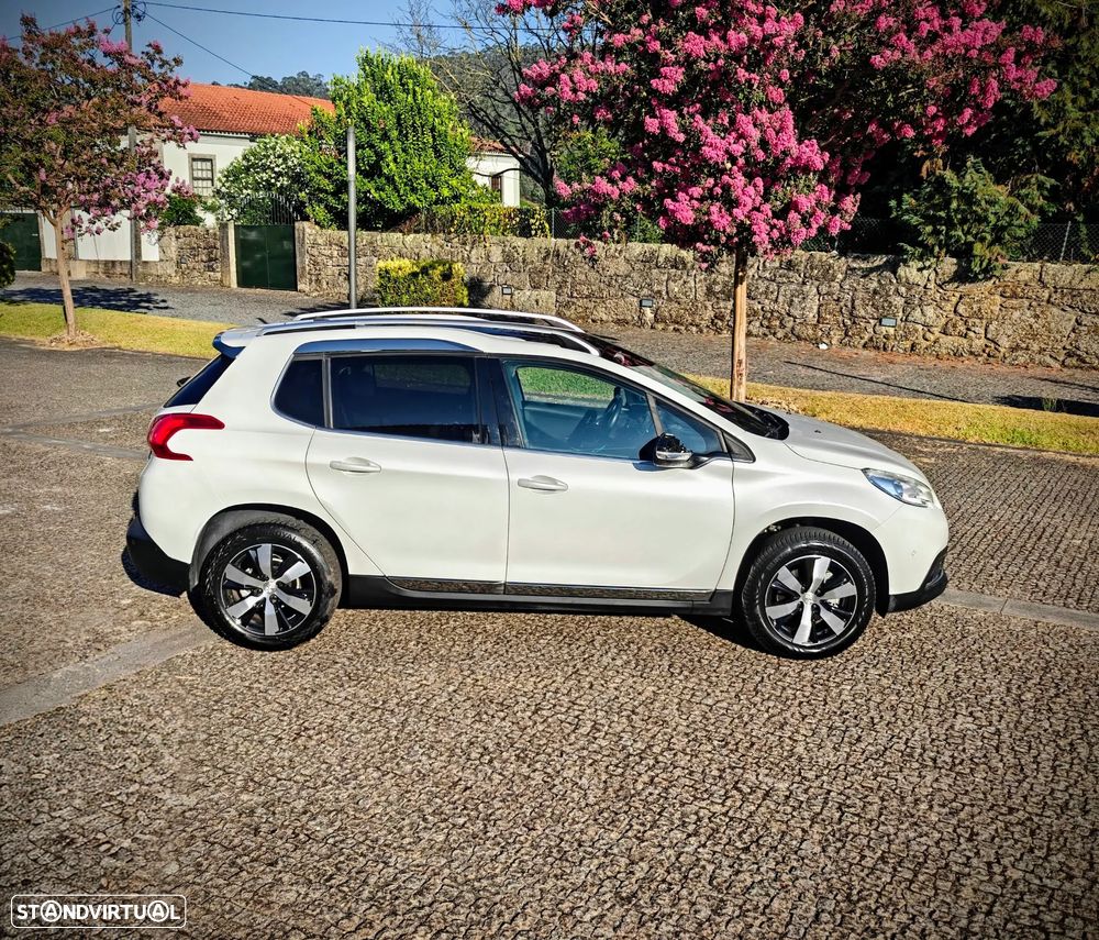 Peugeot 2008 BlueHDi FAP 120 STOP & START GT-Line Edition - 2