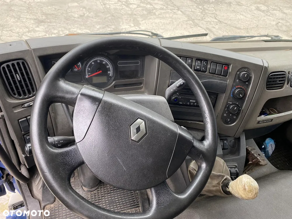 Renault Midlum 220 zestaw z przyczepą tandem firanka - 8