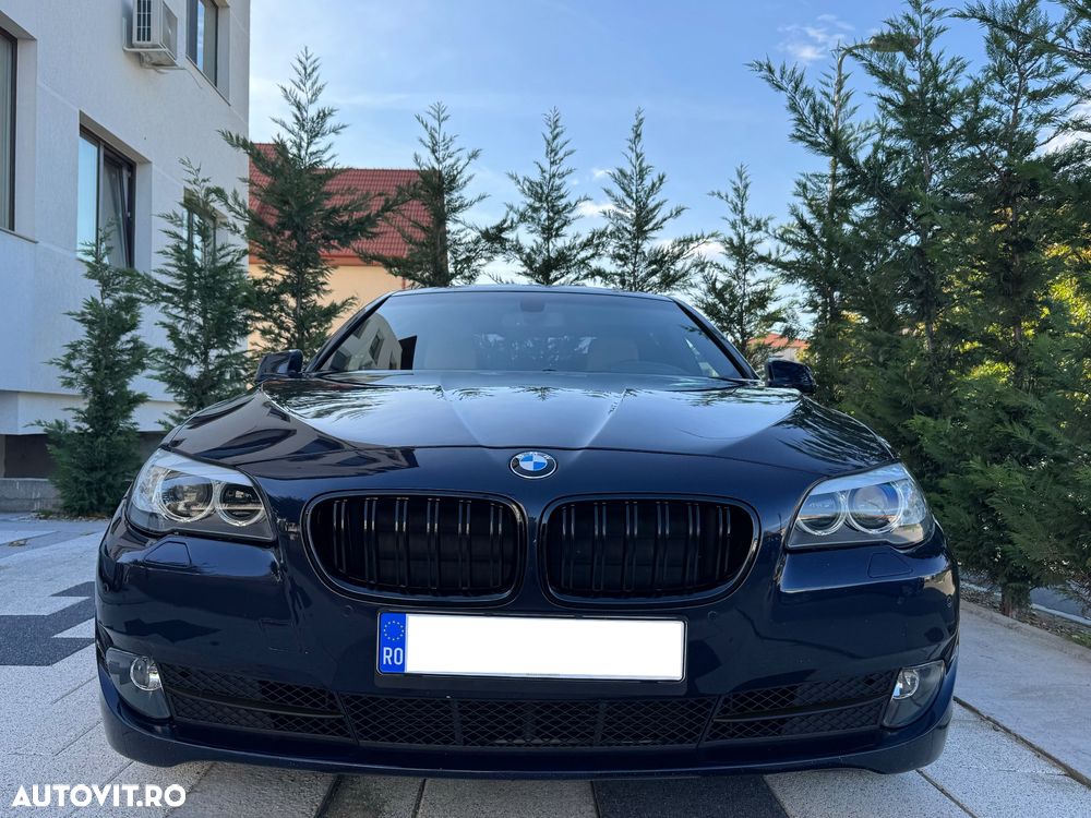 BMW Seria 5 525d xDrive AT - 4