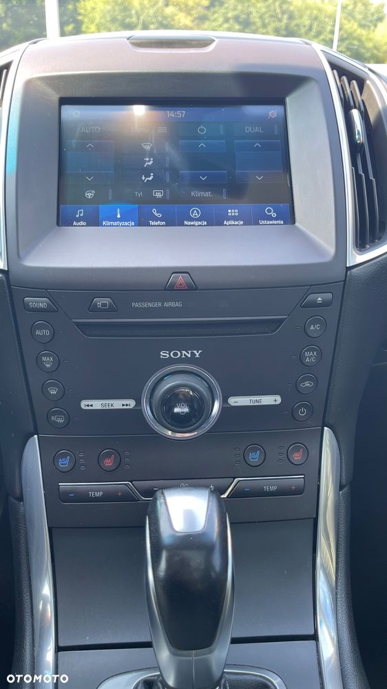 Ford Edge - 32