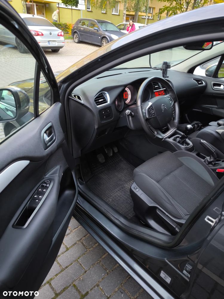 Citroën C4 1.4 VTi Attraction - 6