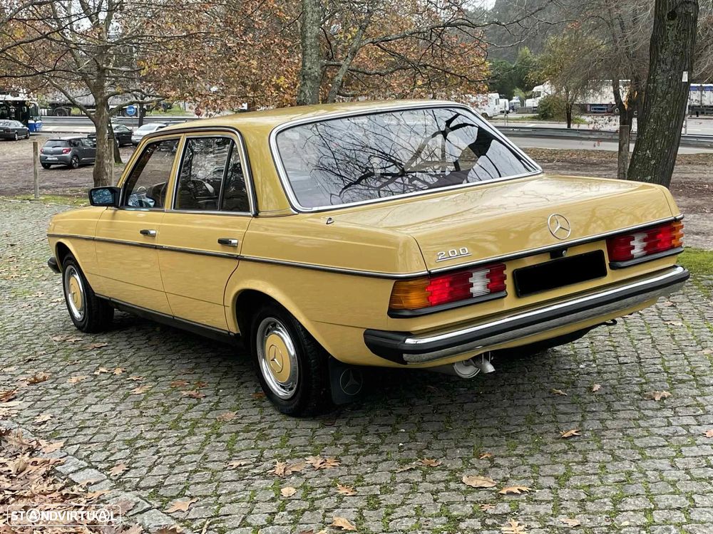 Mercedes-Benz E 200 - 32