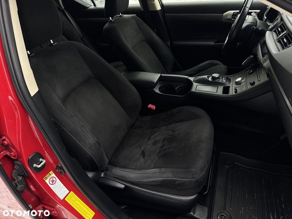 Lexus CT 200h Classic - 14