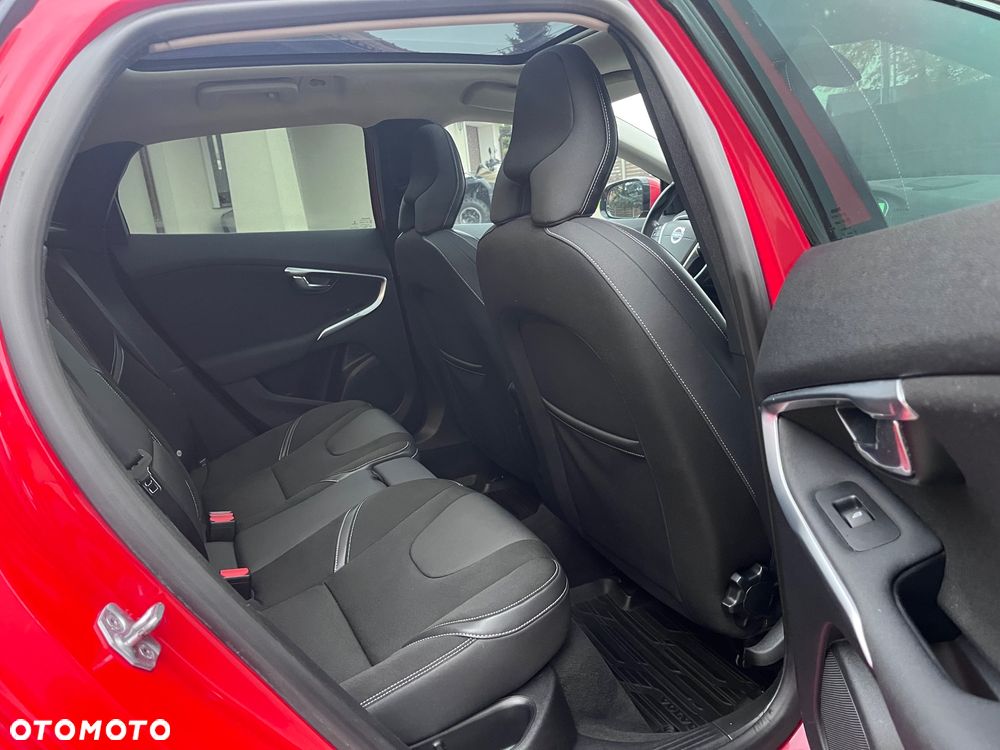 Volvo V40 - 21