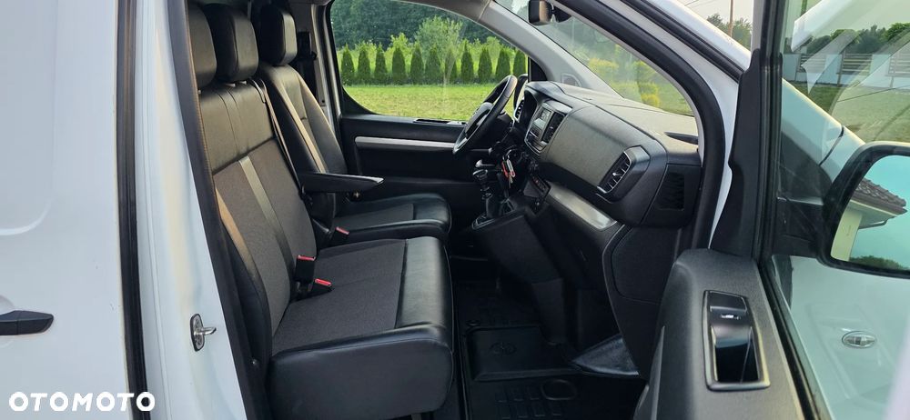 Opel Vivaro - 14