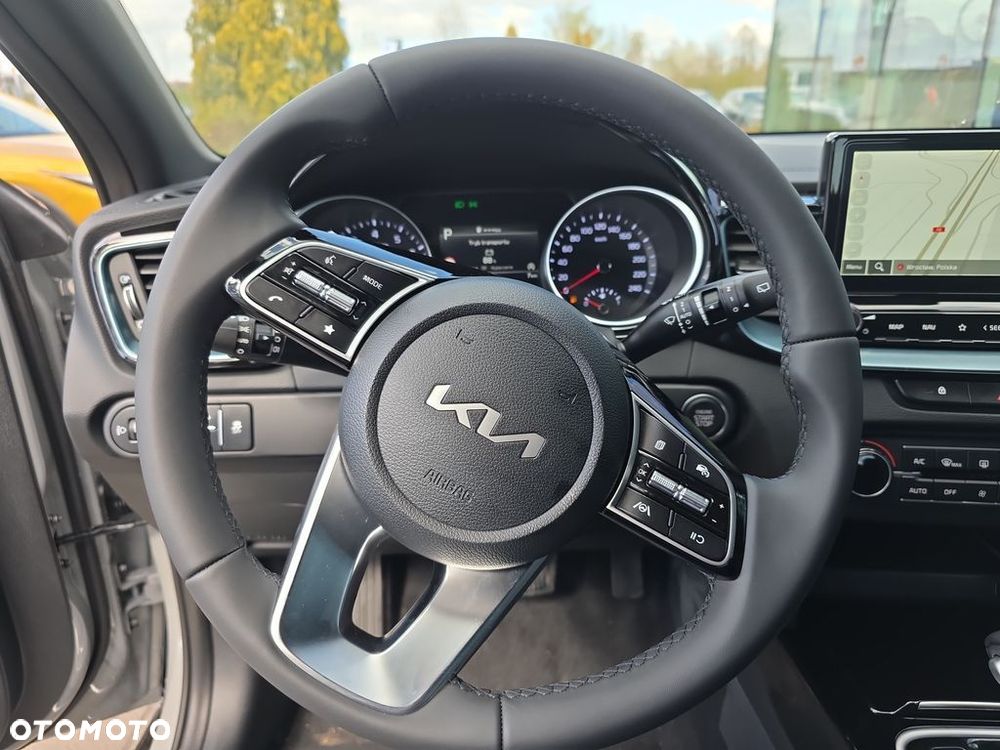 Kia XCeed 1.6 T-GDI Tribute DCT - 14