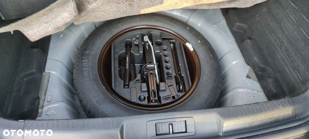 Renault Laguna dCi 180 FAP Initiale - 33