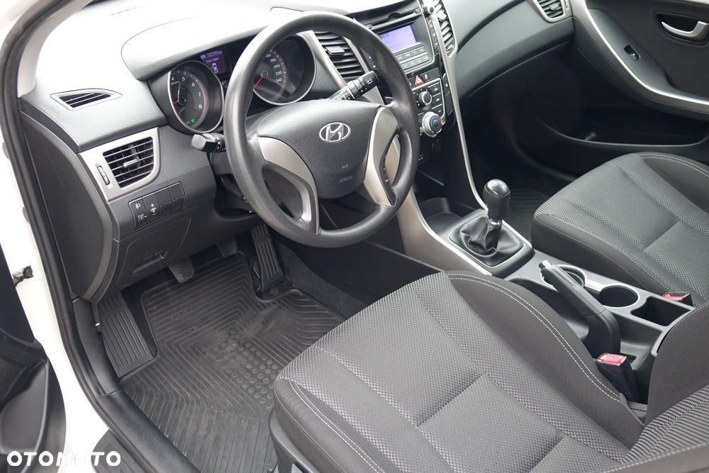 Hyundai i30 1.4 Style - 12