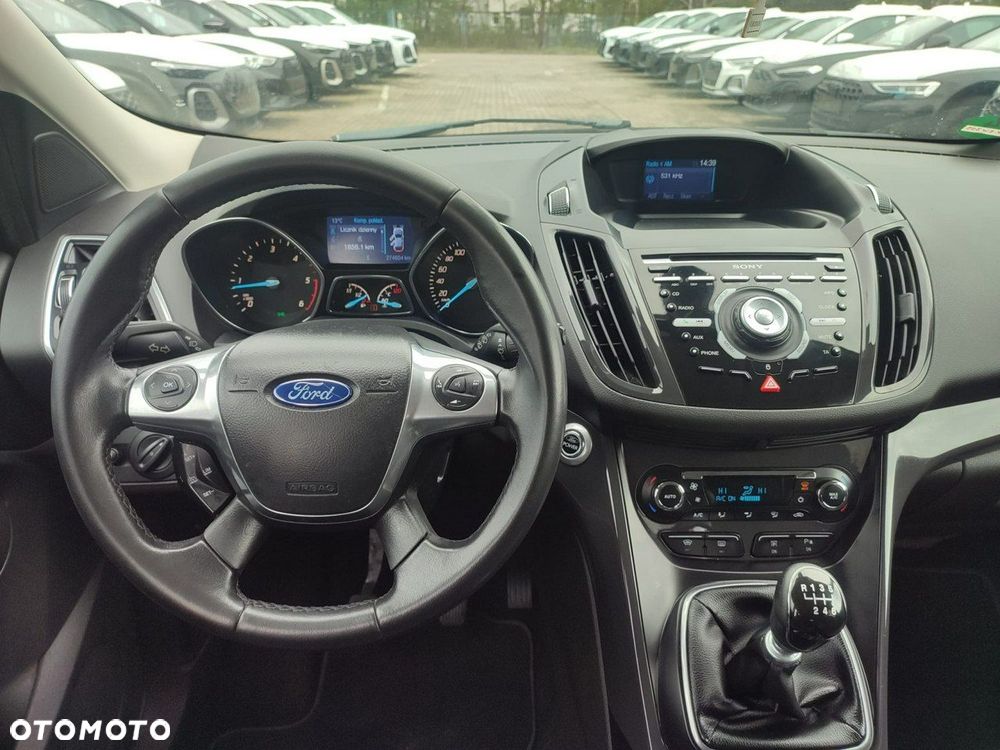 Ford Kuga 2.0 TDCi 2x4 Titanium - 3