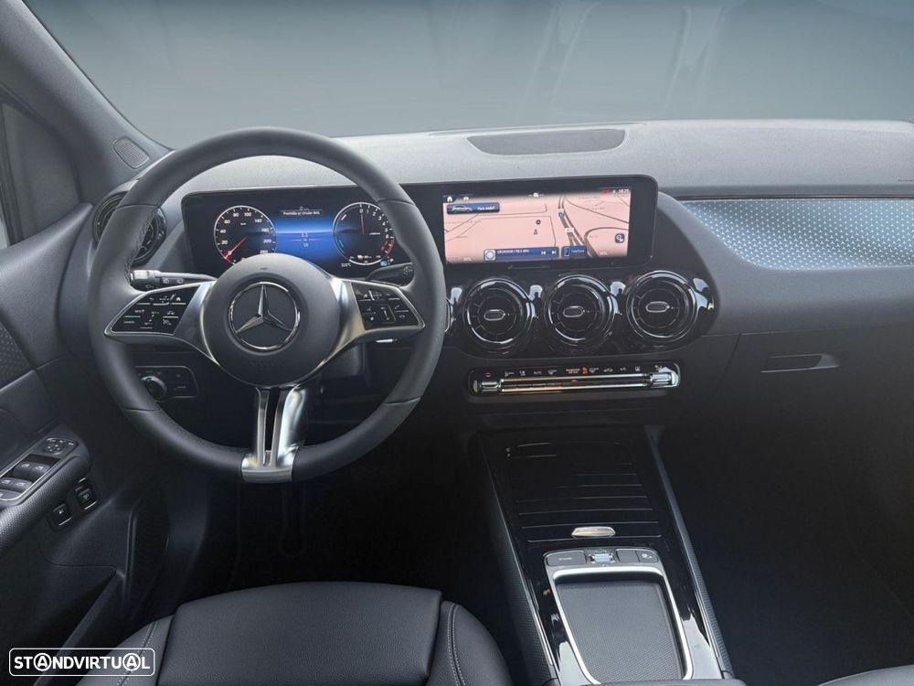 Mercedes-Benz B 250 e - 12