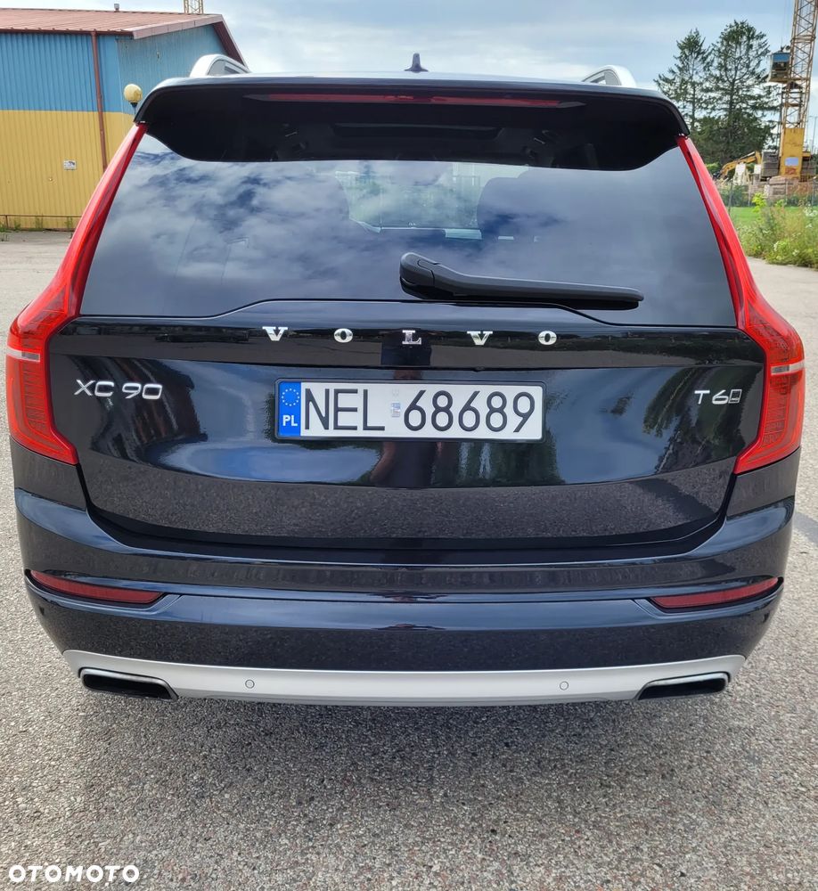 Volvo XC 90 - 6