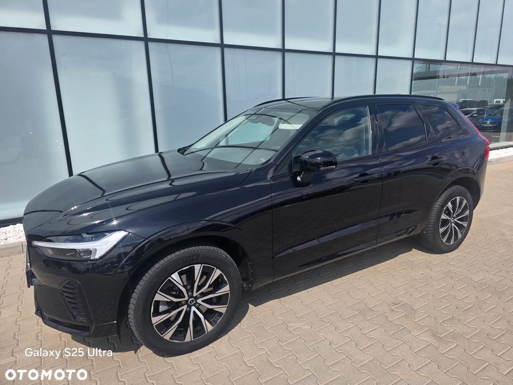 Volvo XC 60 B4 D AWD Plus Dark - 16