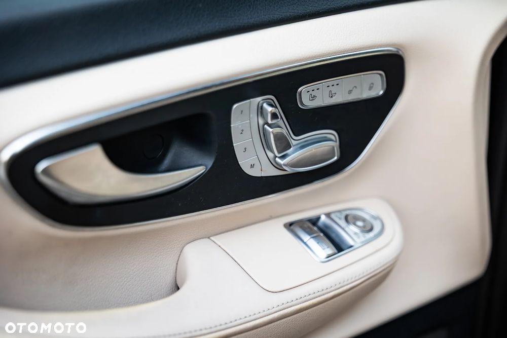 Mercedes-Benz Klasa V 250 d 4-Matic 7G-Tronic (d³ugi) - 23