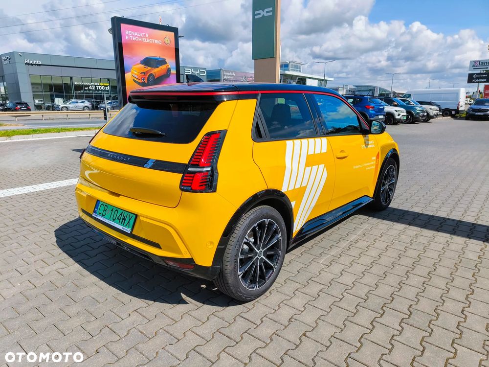 Renault 5 52kWh Comfort Range Iconic Cinq - 8
