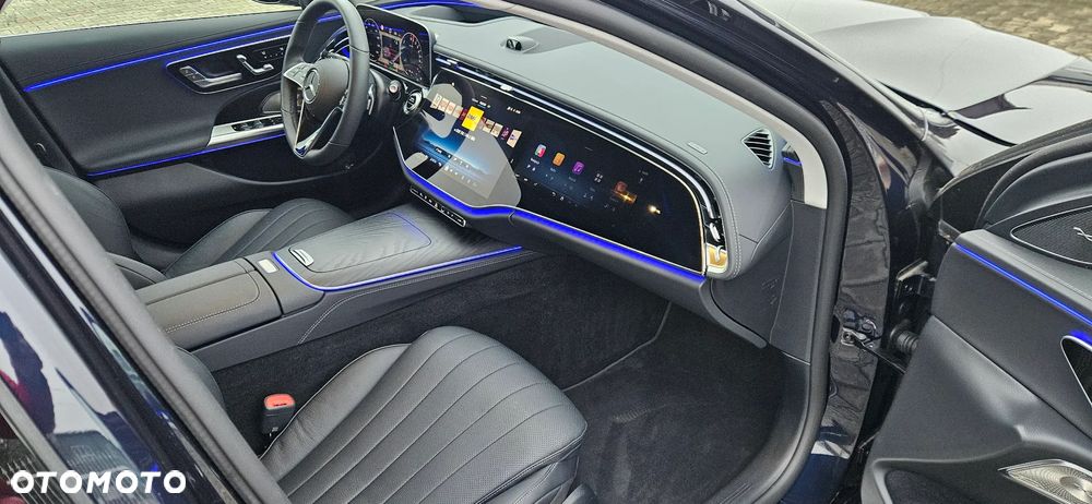 Mercedes-Benz Klasa E 300e 9G-TRONIC - 21