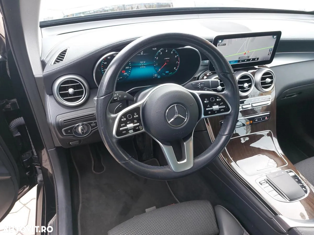Mercedes-Benz GLC 200 4MATIC - 9